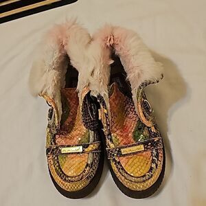 Mimi sol sherpa girls boots  size 32